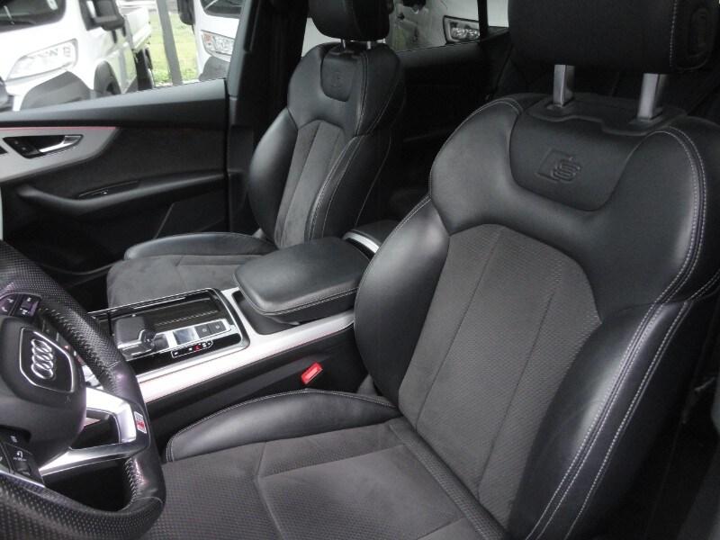 AUDI Q8 Q8 50 TDI 286 CV quattro tiptronic Sport