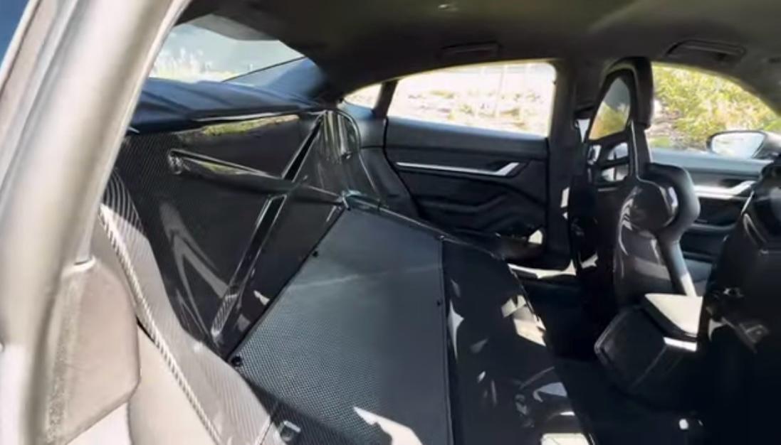 Porsche Taycan Turbo GT Weissach