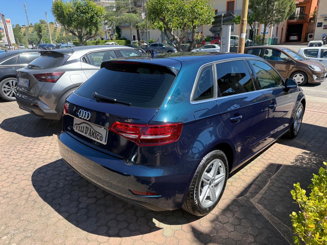 Audi A3 SPB 1.6 TDI 116 CV S tronic Business