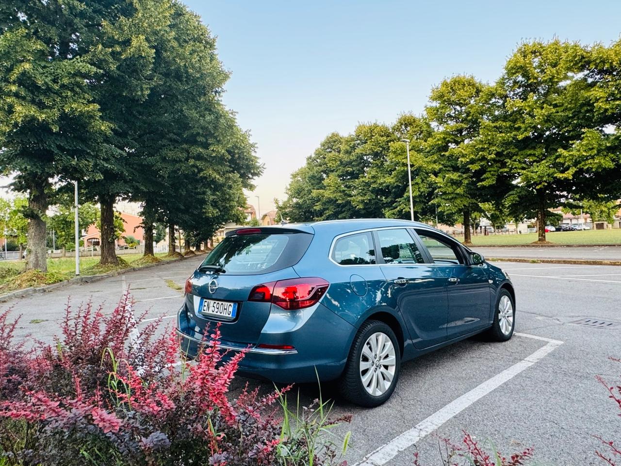 Opel Astra 1.4 Turbo 140CV 5 porte GPL Tech Cosmo