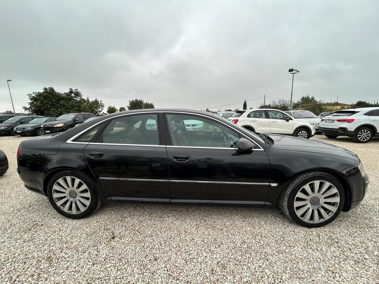 Audi A8 3.0 V6 TDI quattro tiptronic