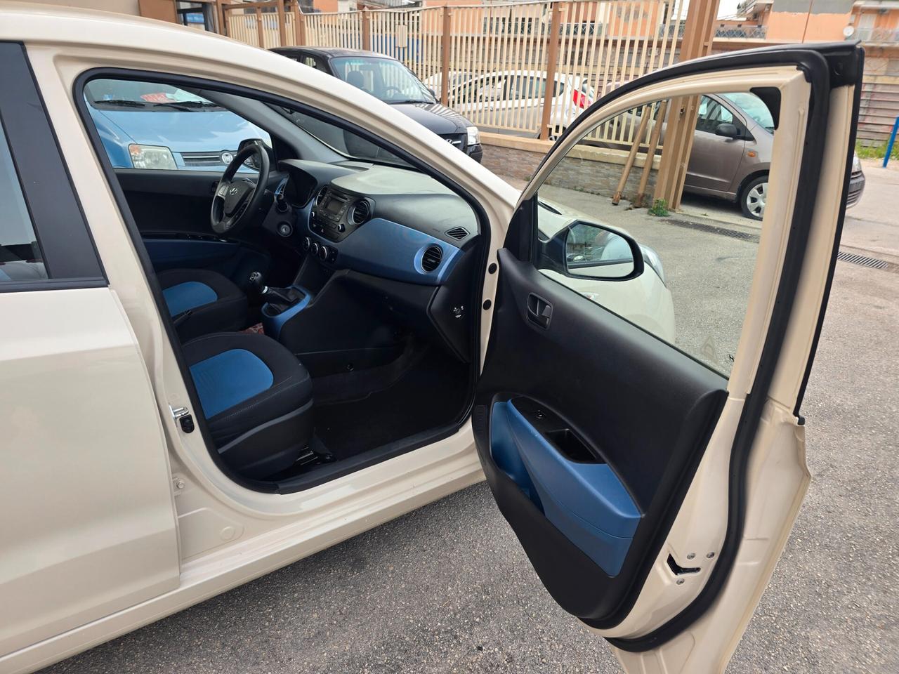 Hyundai i10 1.0 LPGI Econext Login