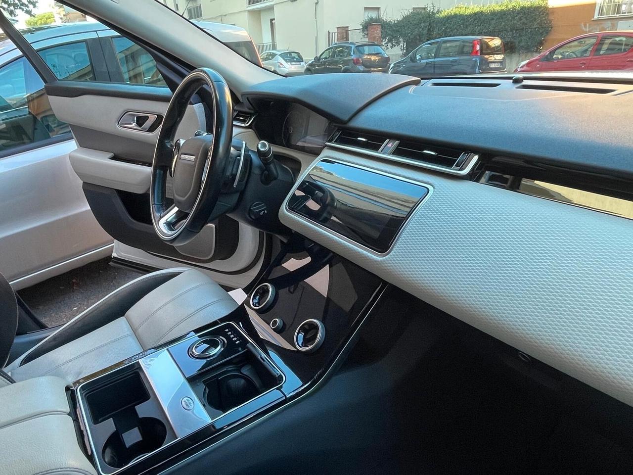 Land Rover Range Velar 2.0D I4 180 CV R-Dynamic