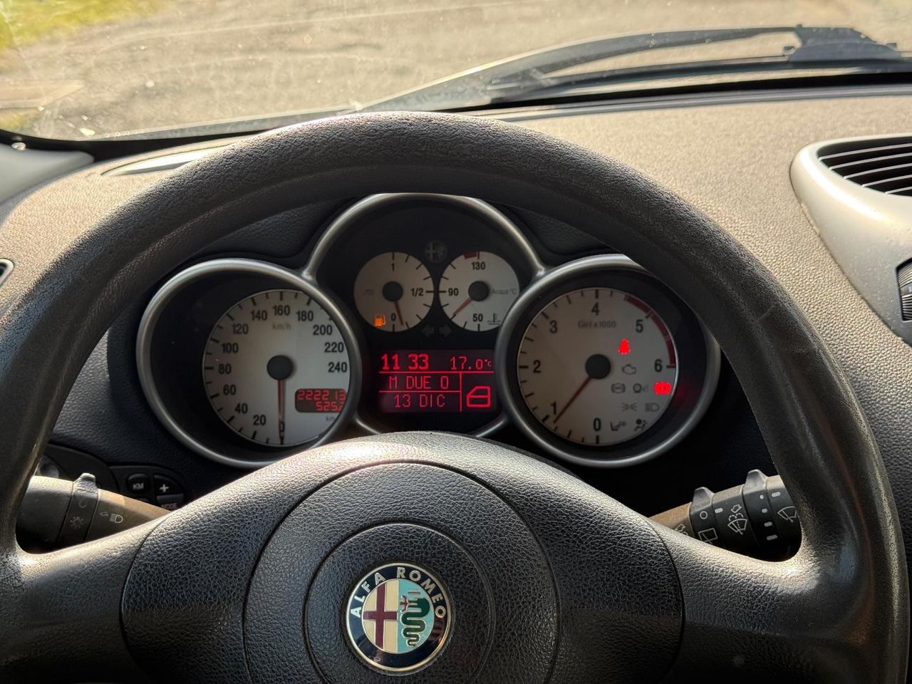 Alfa Romeo 147 1.9 JTD (115 CV) cat 5p. Distinctive