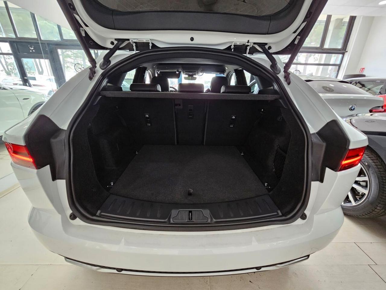 Jaguar E-Pace 2.0D I4 163 CV AWD Auto R-Dynamic SE