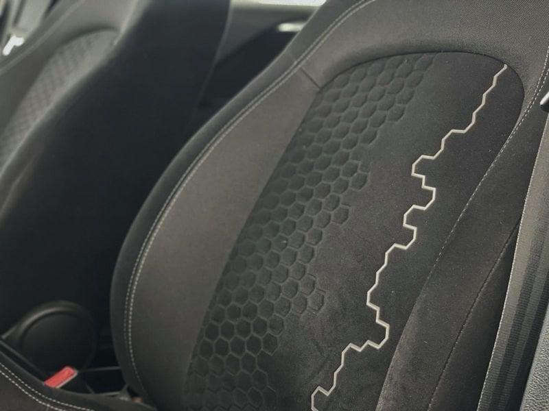 FIAT Punto Punto 1.4 8V 5 porte Natural Power Lounge