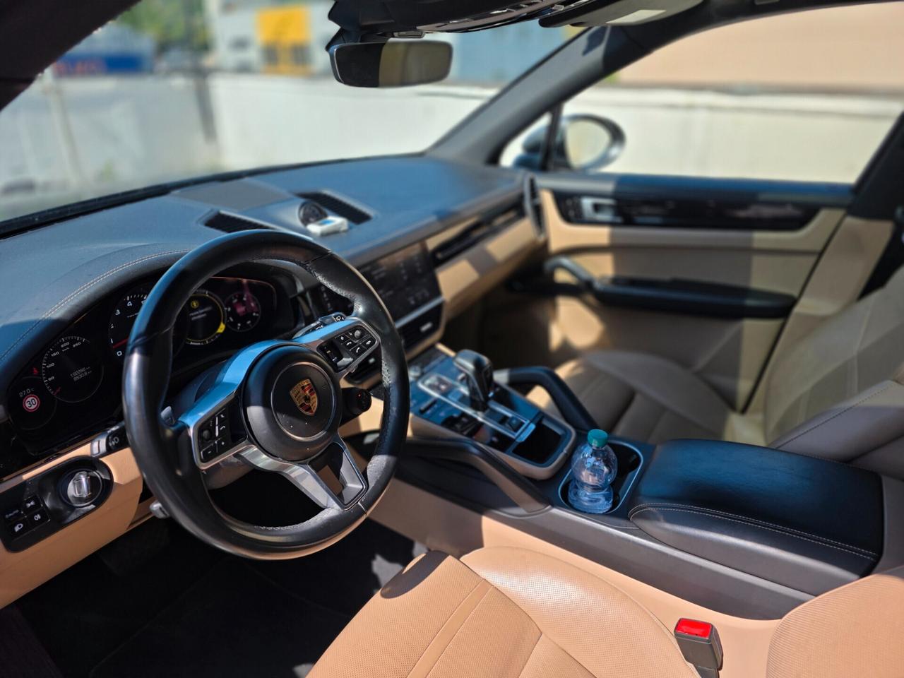 Porsche Cayenne 3.0 V6