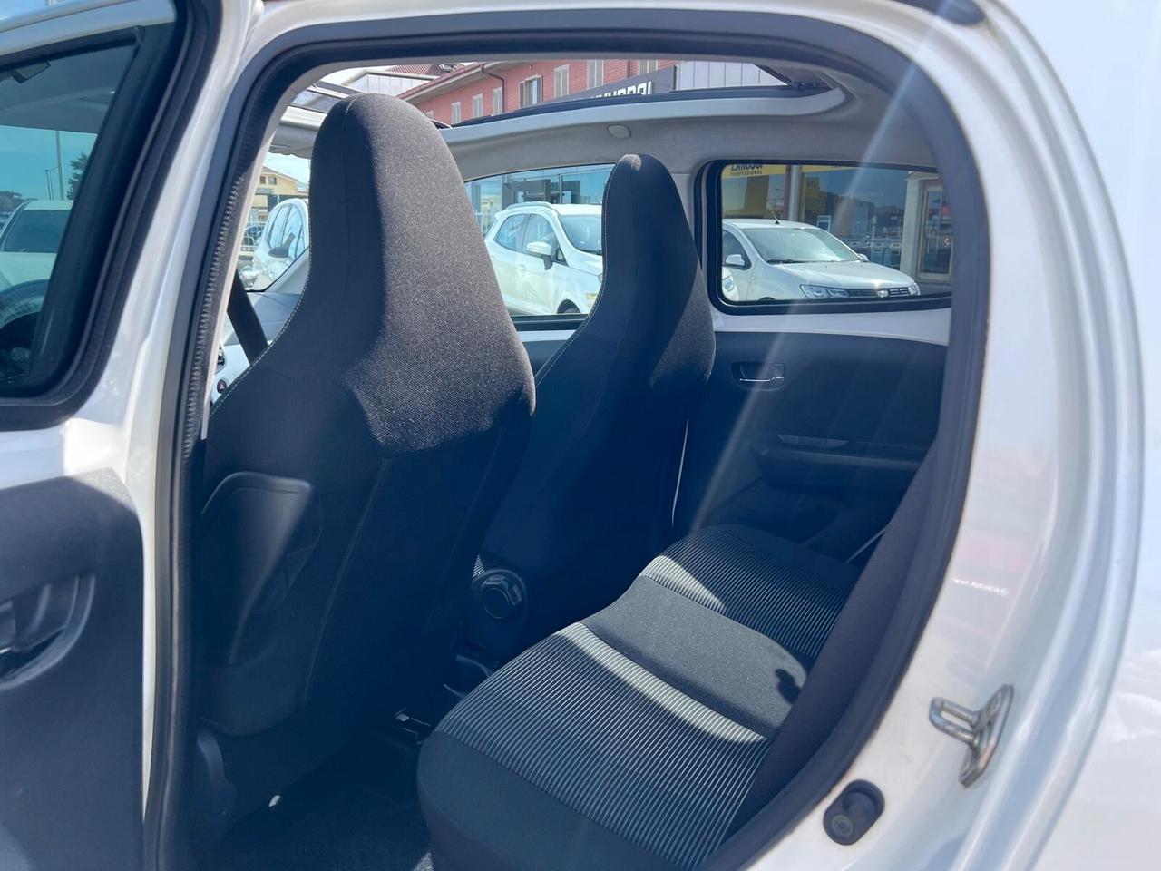 Peugeot 108 PureTech 82 5 porte Allure TOP!