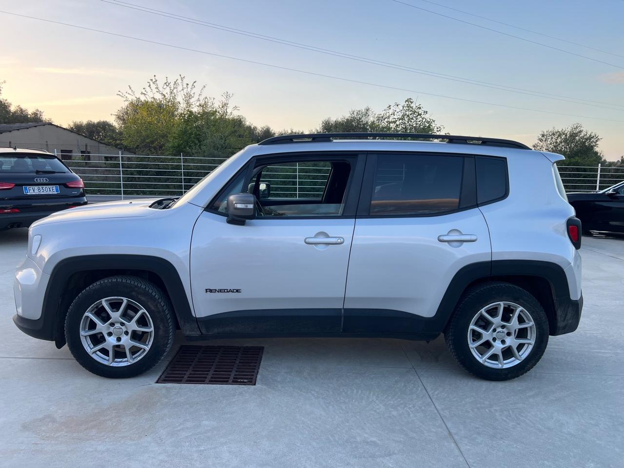 Jeep Renegade 1.6 Mjt DDCT 120 CV Longitude