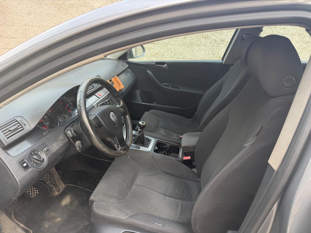 VW PASSAT 2.0TDI GANCIO TRAINO 1800KG