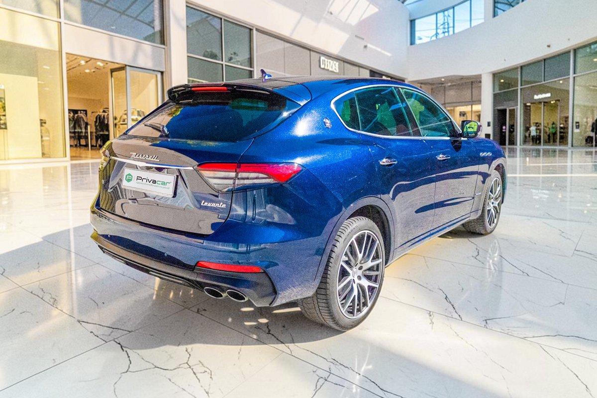 MASERATI Levante V6 Diesel 275 CV AWD Gransport