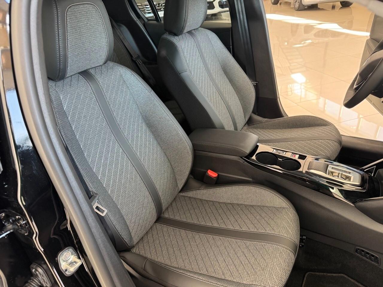 PEUGEOT 208 ALLURE NUOVA AUTOMATICA NESSUN VINCOLO!!