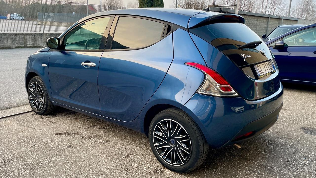 LANCIA 1.0 FIREFLY HYBRID 5P 69CV - NEOPATENTATI