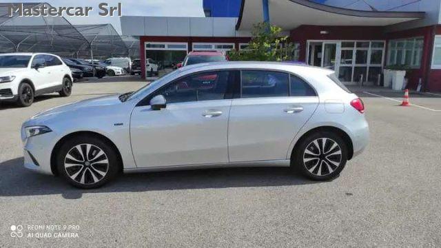 MERCEDES-BENZ A 250 Classe A e eq-power Business Extra auto - GD186EY