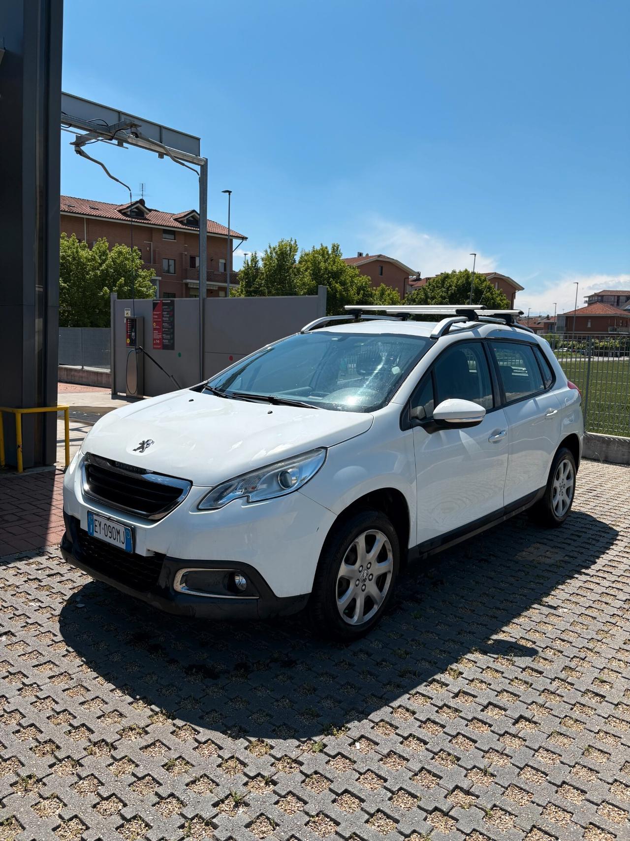 Peugeot 2008 PureTech 82 Allure