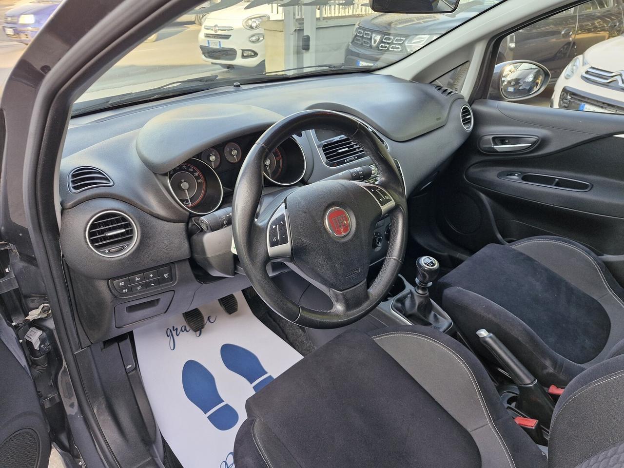 FIAT PUNTO 1.4 NATURAL POWER ANNO 2015 127000 KM