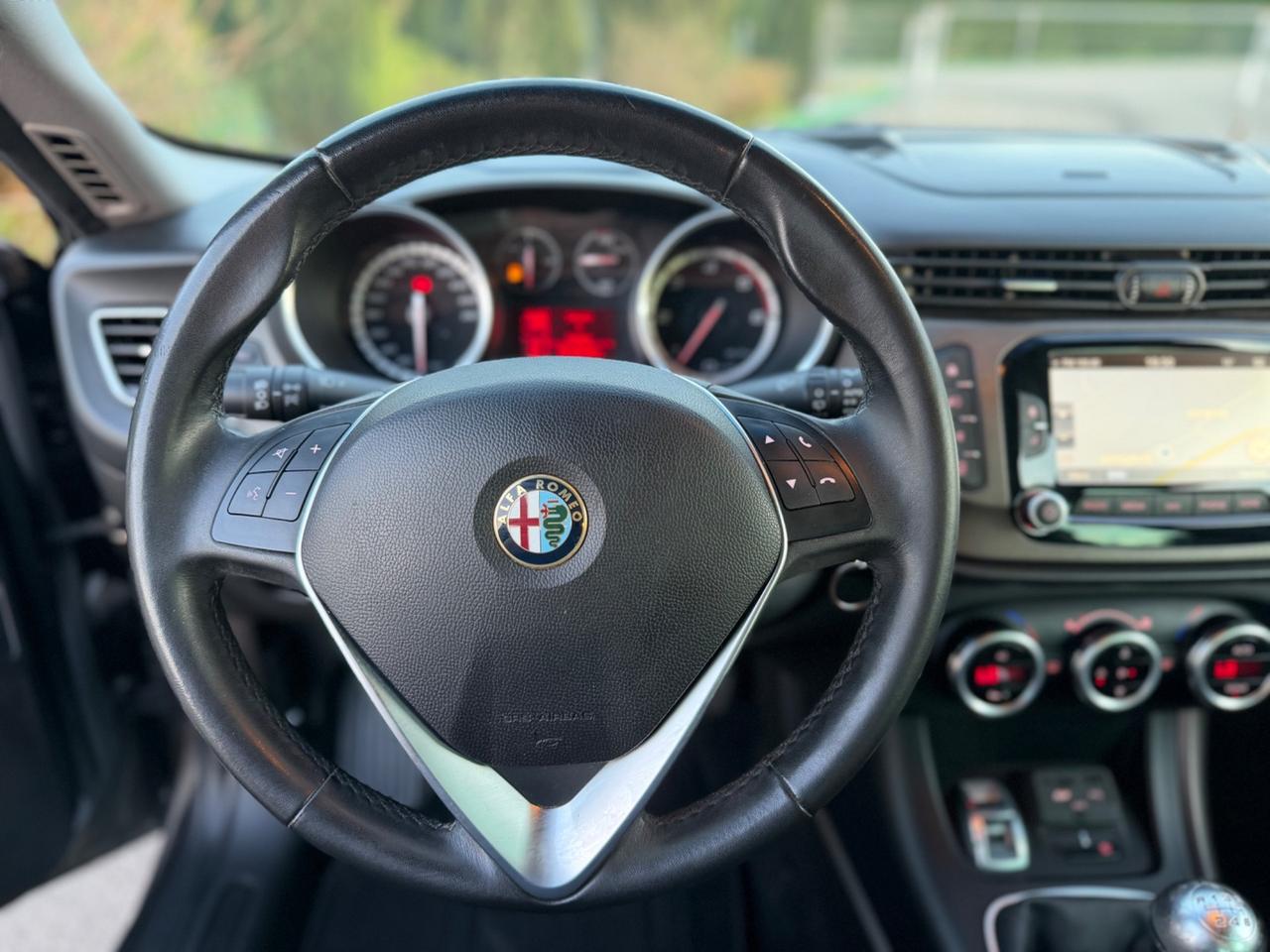 ALFA ROMEO GIULIETTA 1.6 JTDm-2 105cv EXCLUSIVE (77kw)
