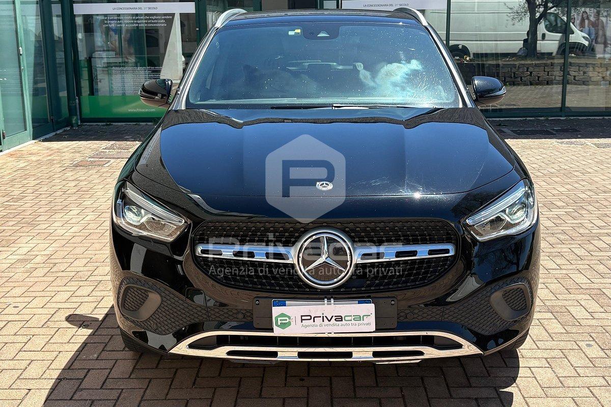 MERCEDES GLA 180 d Automatic Sport
