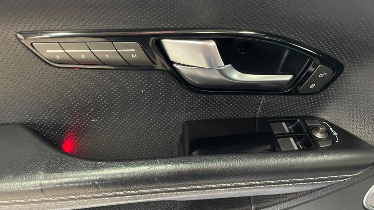Range Rover evoque 2.2 Sd4 LEGGERE BENE