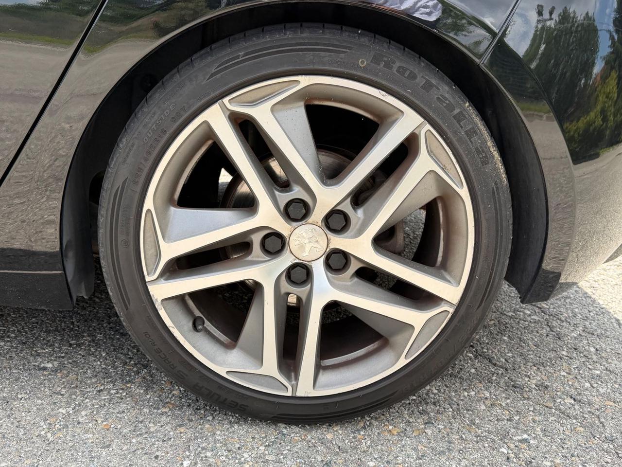 Peugeot 308 Allure 1.2 PureTech 130 #11213