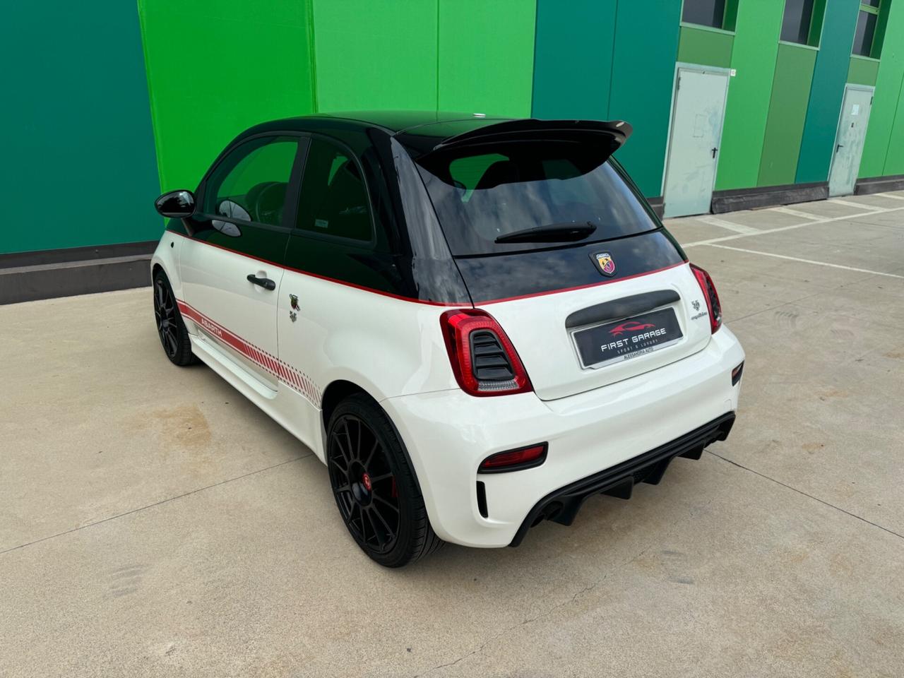 Abarth 595 1.4 Turbo T-Jet 180 CV Competizione