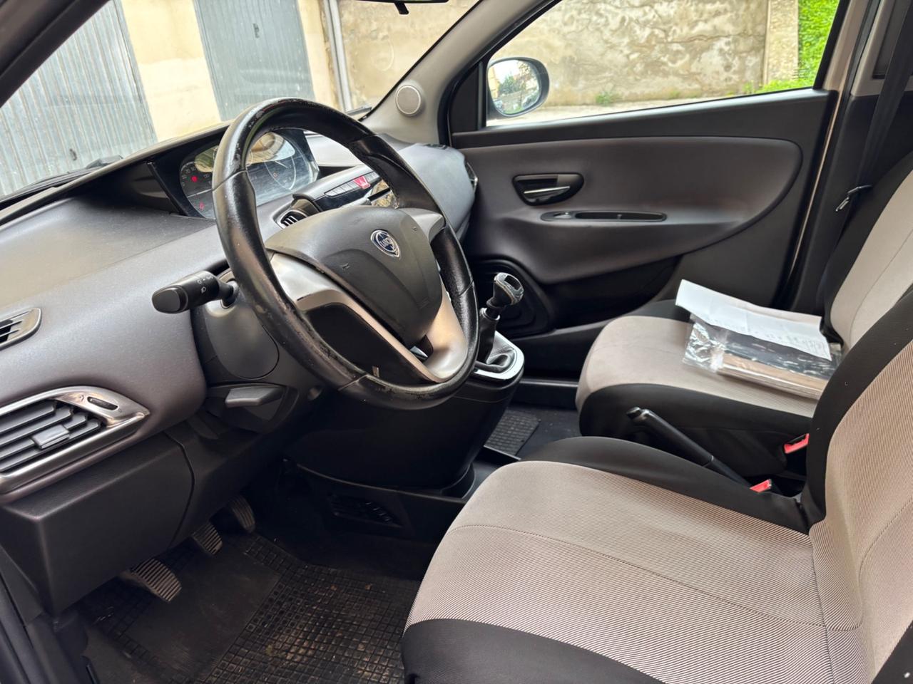 Lancia Ypsilon 1.3 MJT 16V 95 CV 5 porte S&S Platinum