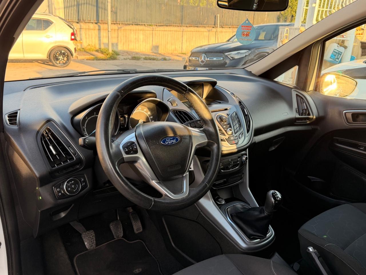 Ford B-Max 1.5 TDCi 75 CV Titanium