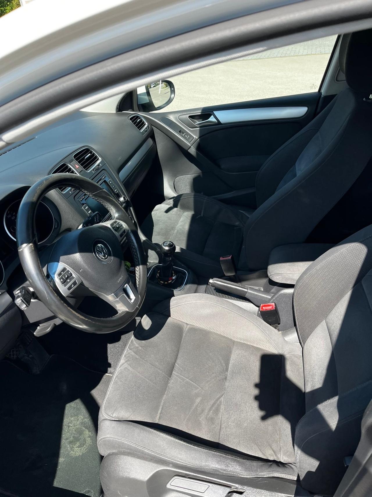 Volkswagen Golf 1.6 TDI DPF 5p. Highline