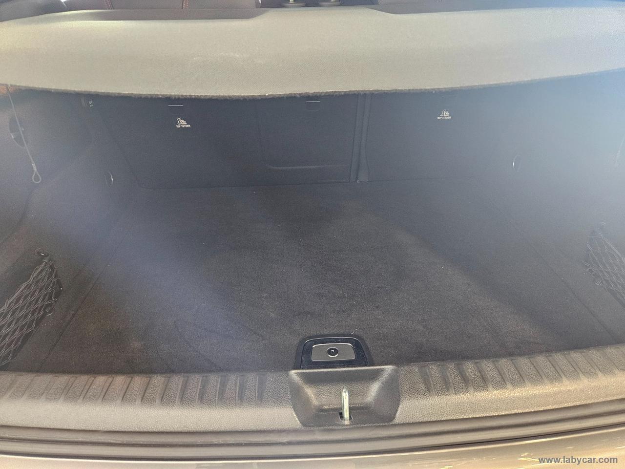MERCEDES-BENZ GLA 200 d Automatic 4Matic Premium