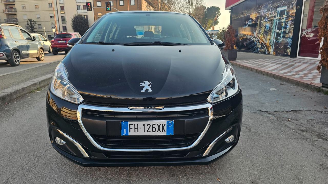 Peugeot 208 BlueHDi 75 5 porte Allure