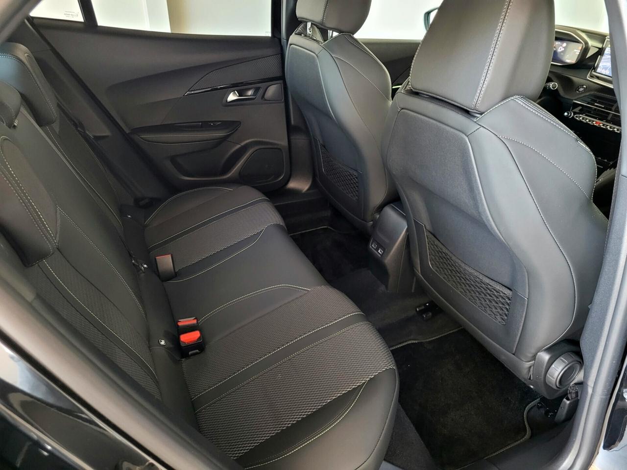 PEUGEOT 2008 1.2 GT AUTOMATICO ACC LED CARPLAY RETROCAMERA