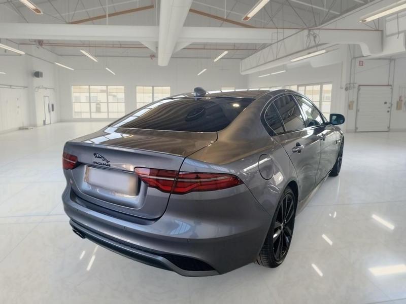JAGUAR XE 2.0D D204 MHEV R-DYNAMIC S AUTO 4 PORTE BERLINA