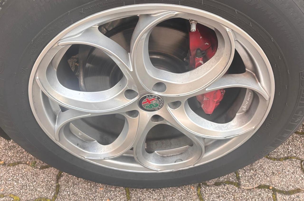 Alfa Romeo Stelvio 2.2 Turbodiesel 160 CV AT8 RWD Business