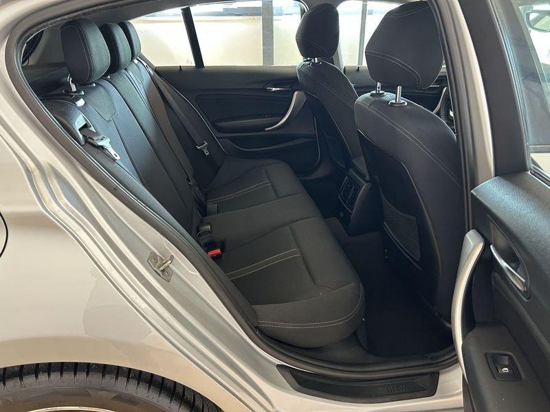 BMW Serie 1 120d xDrive Sport Autom.