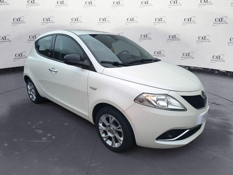 Lancia Ypsilon 1.2 Gold