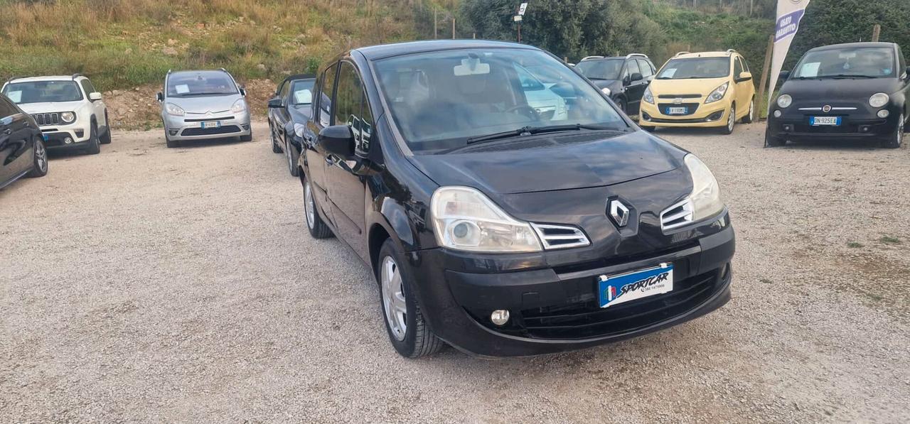 MODUS 1.5 DCI 156950 KM DEL 2009