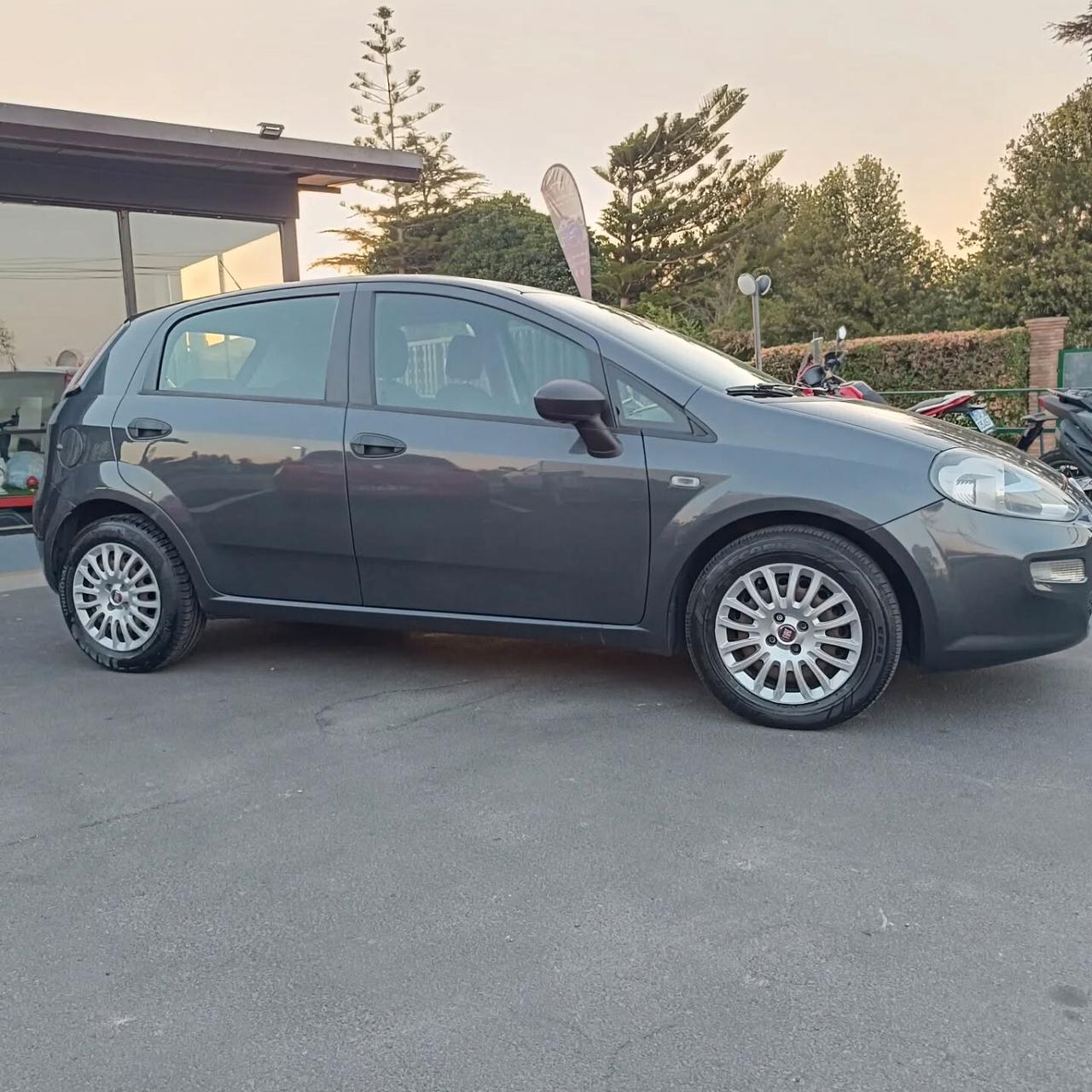Fiat Punto 1.3 MJT II 75 CV FRIZIONE E CATANA NUOVE
