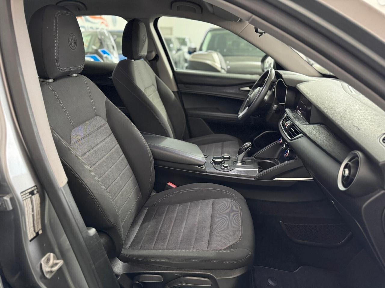 Alfa Romeo Stelvio 2.2 Turbodiesel 190 CV AT8 Q4 Business
