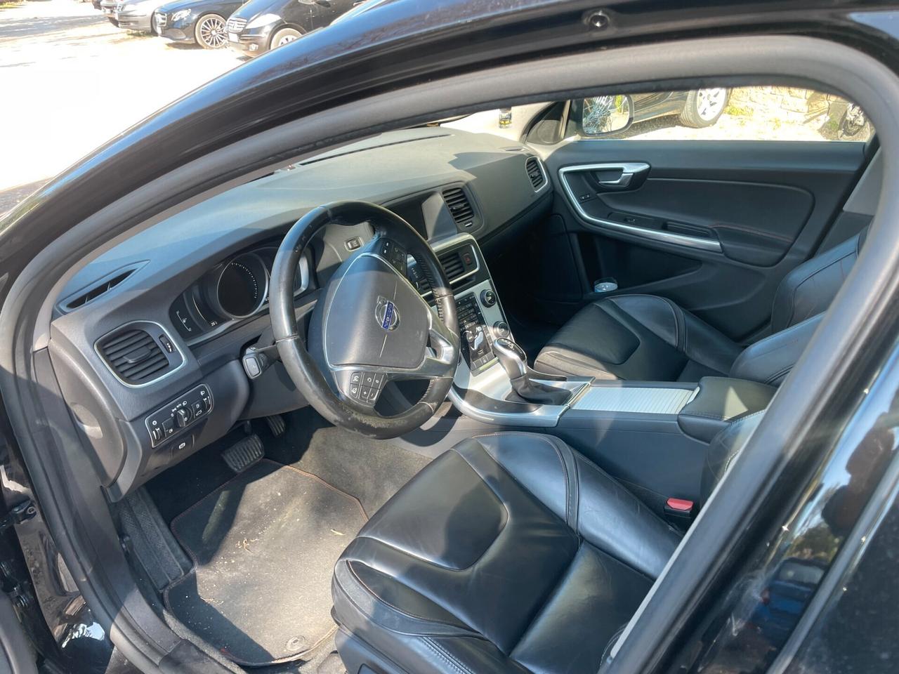 Volvo V60 D2 kinetic