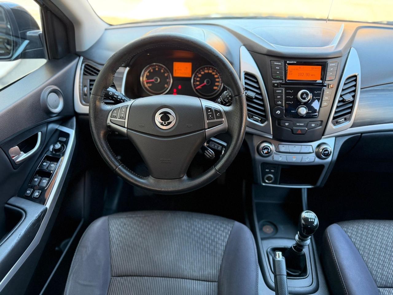 Ssangyong Korando 2.0 AWD MT Benzina+GPL Plus