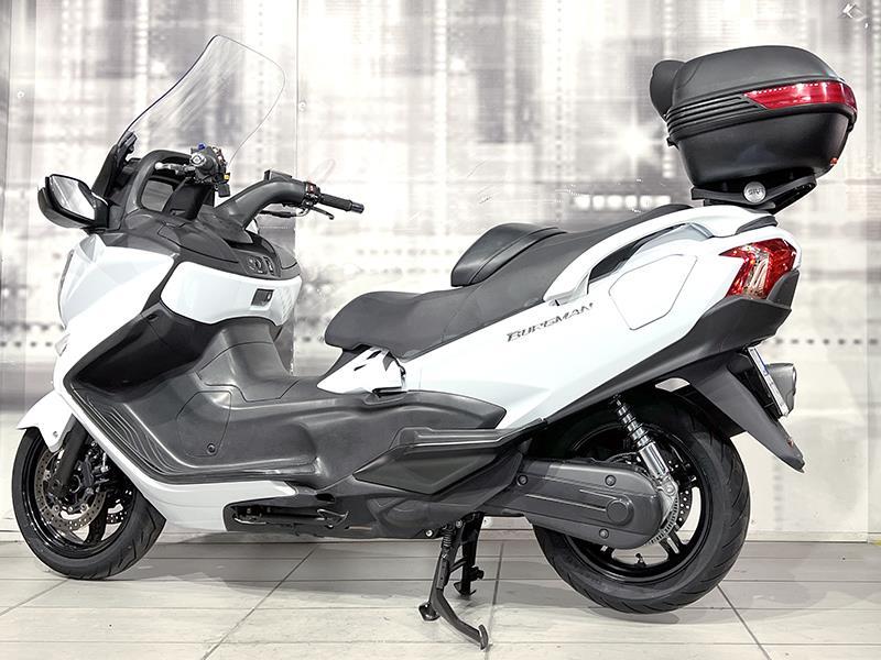 Suzuki Burgman 650 Executive