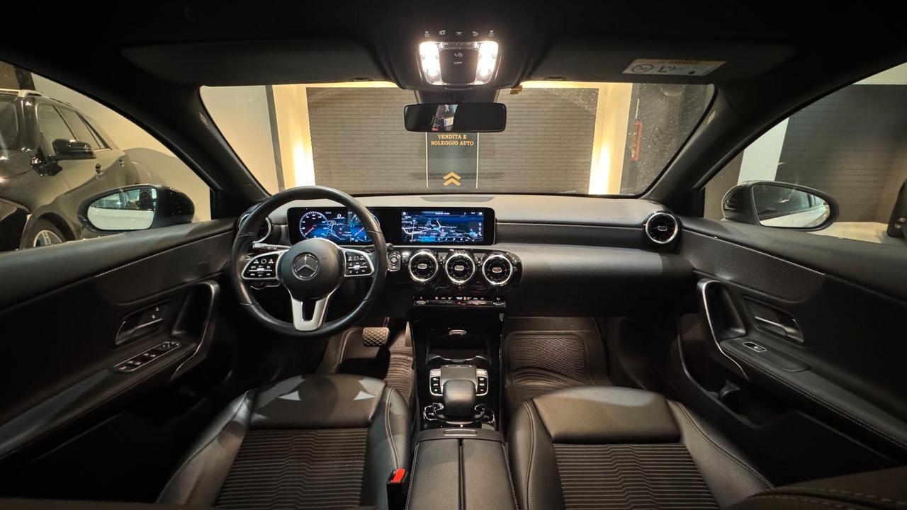 MERCEDES CLASSE B 180 D 116CV - 2019