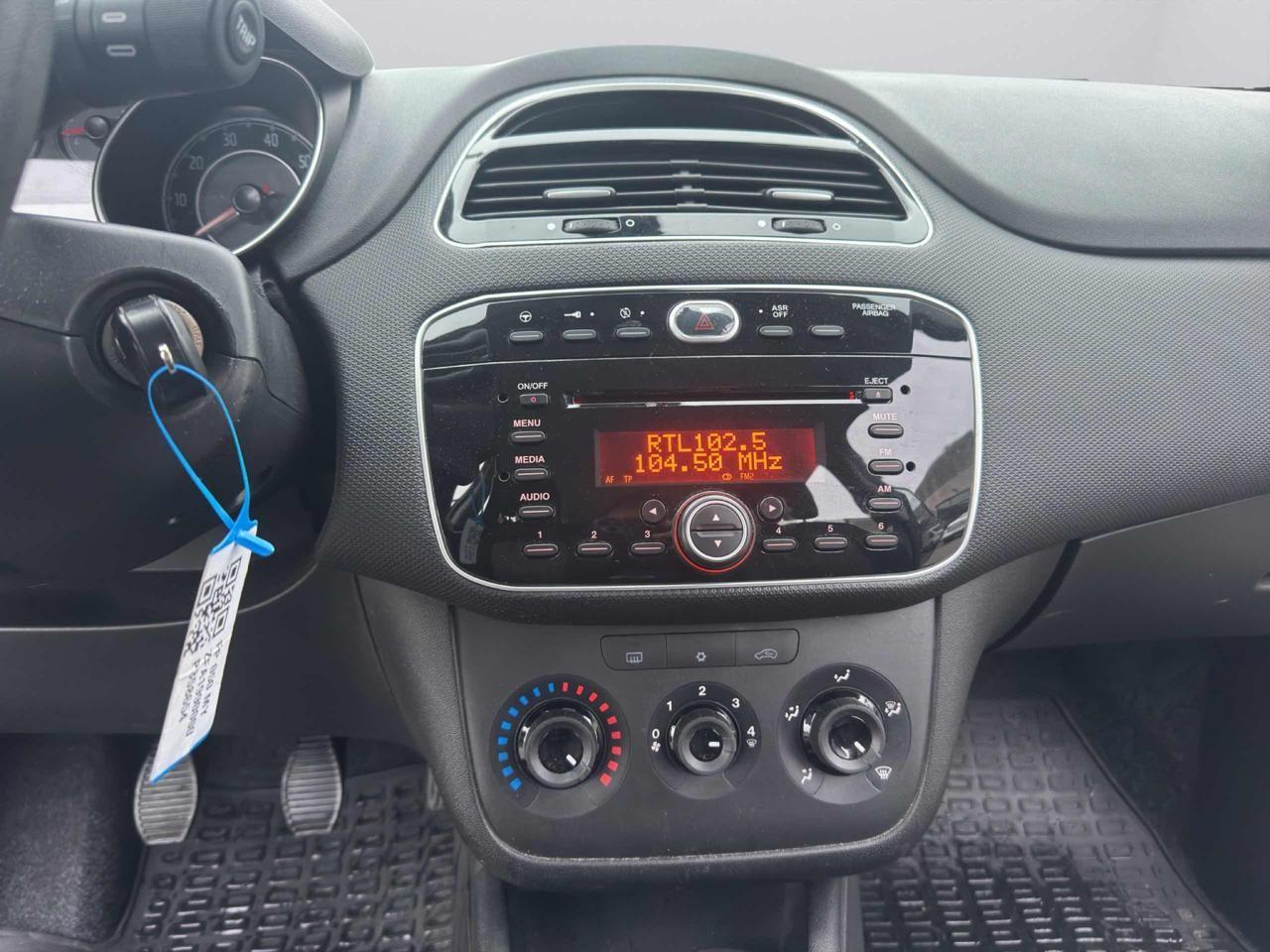 Fiat Punto 1.3 MJT 95 CV STREET-CRUISE-SENSORI-X NEOPATENTATI