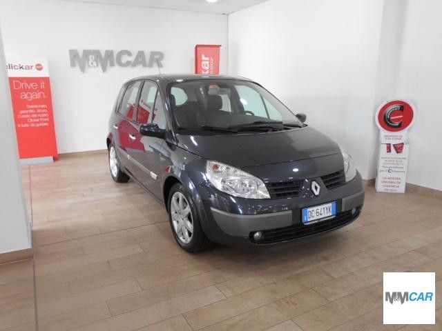 RENAULT - Sc��nic - 2.0 16V dCi Luxe