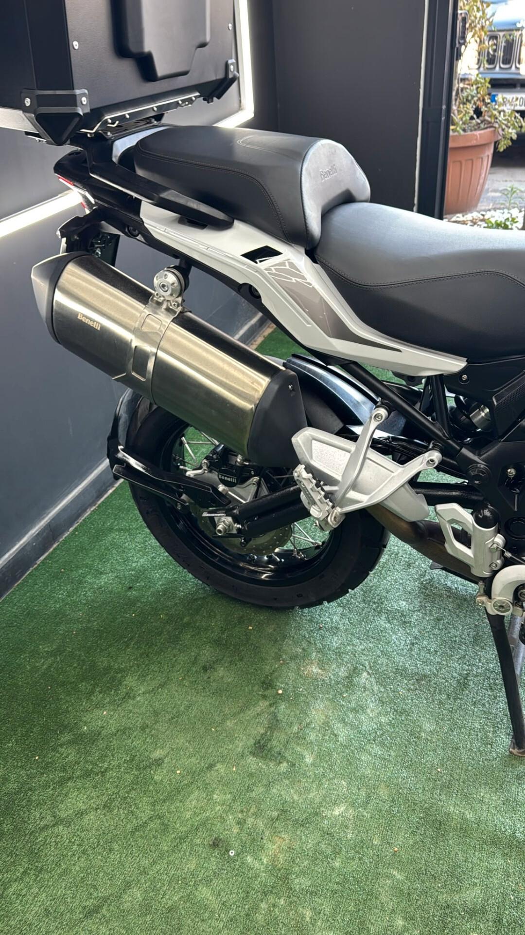Benelli TRK 502 Base