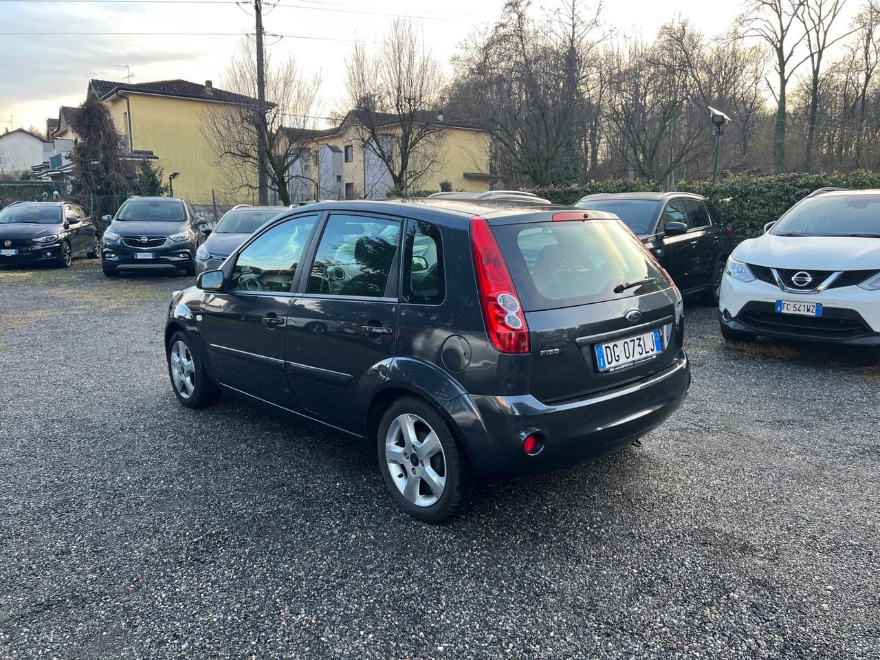 Ford Fiesta 1.2 16V 5p. Titanium GPL *NEOPATENTATI