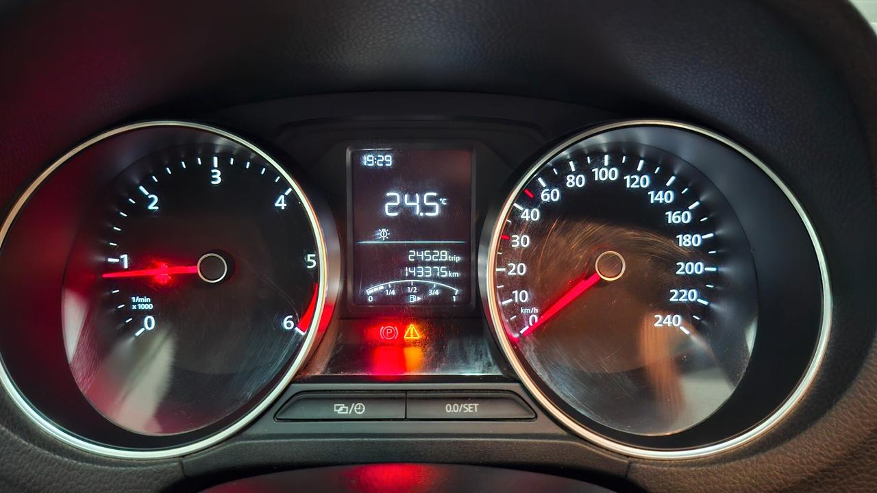 VOLKSWAGEN POLO 2014 DIESEL EURO6B COME NUOVA