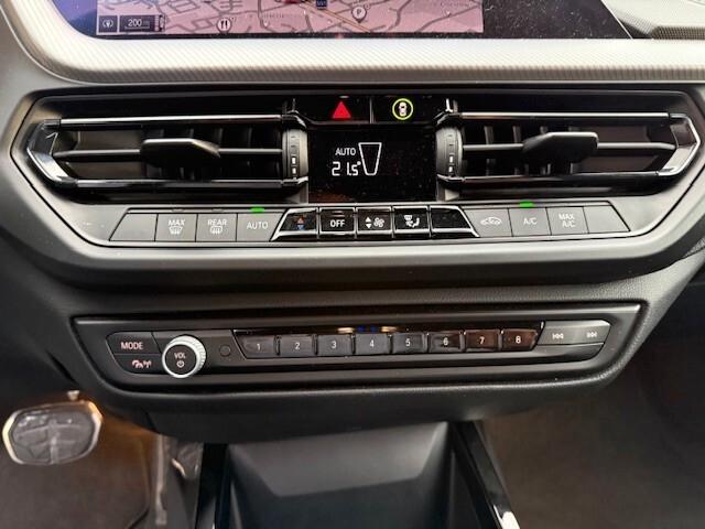 Bmw 116 116d 5p. Msport