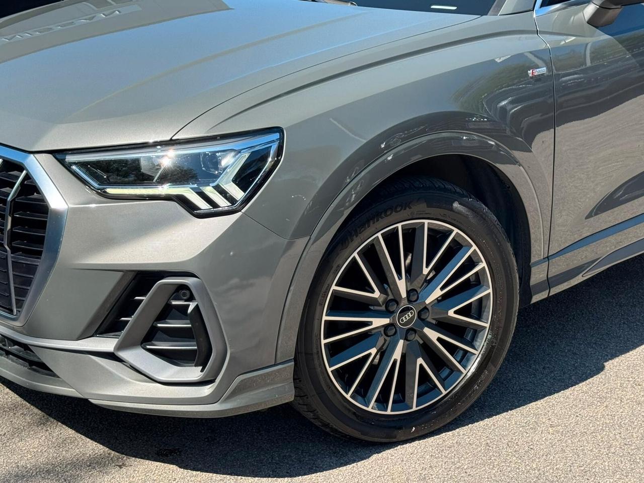 Audi Q3 35 TDI S tronic line edition