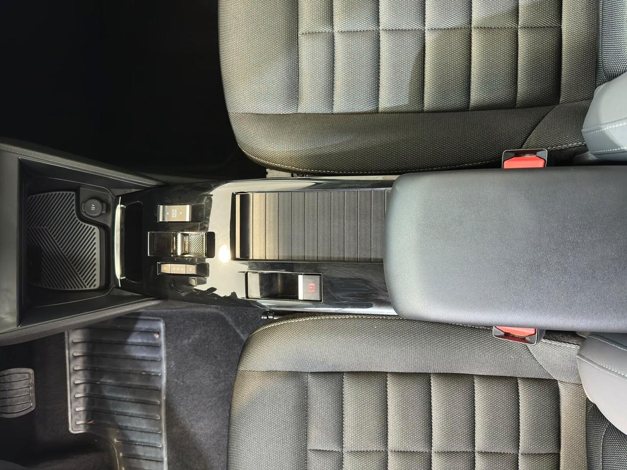 Citroen C4 PureTech 130 S&S EAT8 Plus